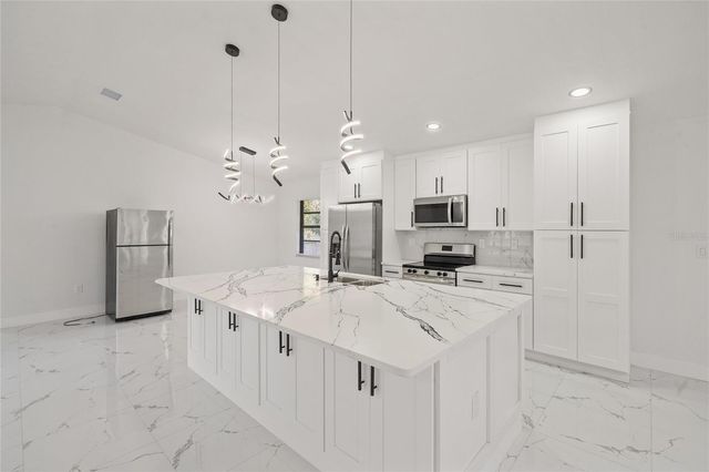 10190 THAYER STREET, Brooksville, FL 34601