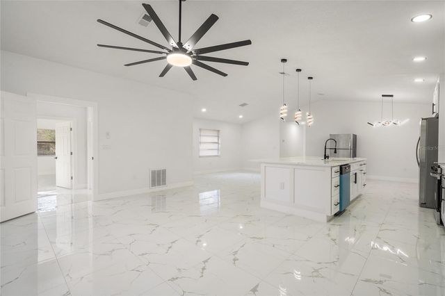 10190 THAYER STREET, Brooksville, FL 34601