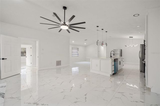 10190 THAYER STREET, Brooksville, FL 34601