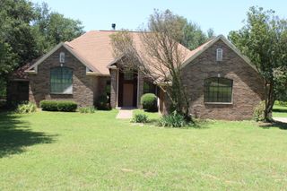 269 Howard Rd., Valley View, TX 76272