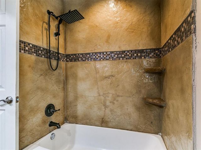 6005 Kingston Road, Oklahoma City, OK 73122