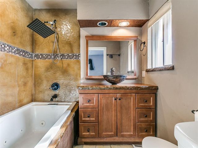 6005 Kingston Road, Oklahoma City, OK 73122