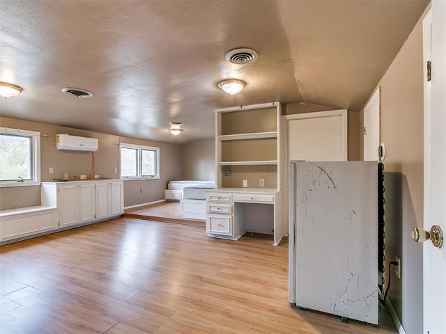 6005 Kingston Road, Oklahoma City, OK 73122