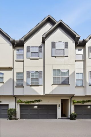 4031 Bellefontaine Street 102, Houston, TX 77025