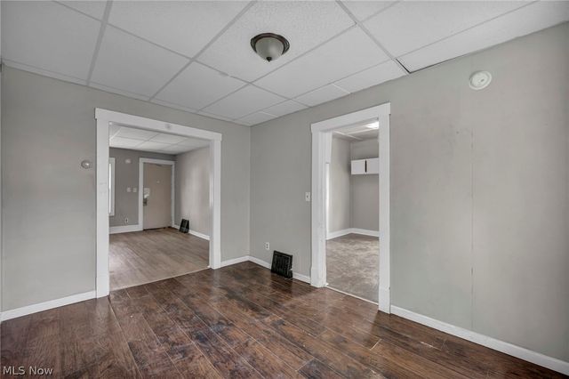2917 Apple Avenue, Lorain, OH 44055