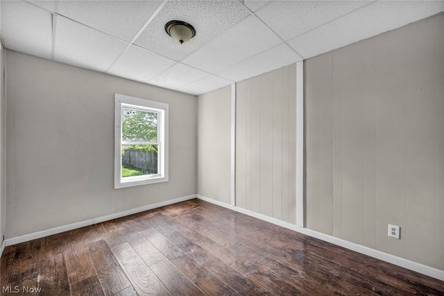 2917 Apple Avenue, Lorain, OH 44055