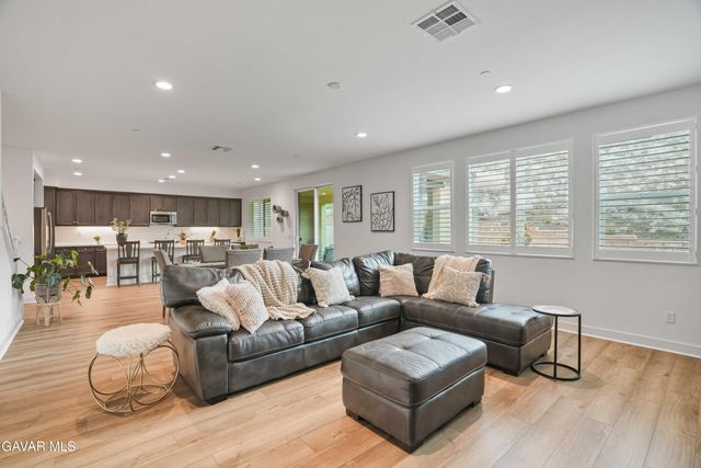 3936 Saddle Drive, Palmdale, CA 93551