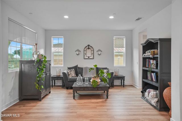 3936 Saddle Drive, Palmdale, CA 93551