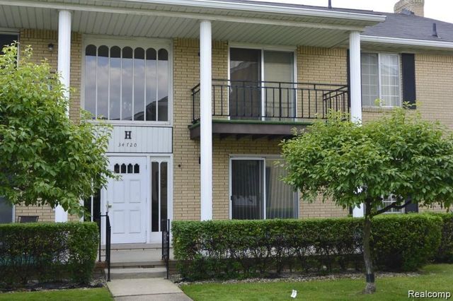 34720 Huntley Drive 22, Sterling Heights, MI 48312