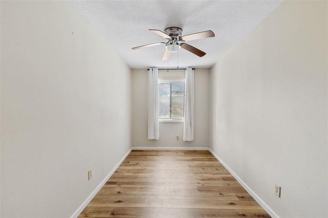 4900 E Saint Charles Avenue, Lake Charles, LA 70605