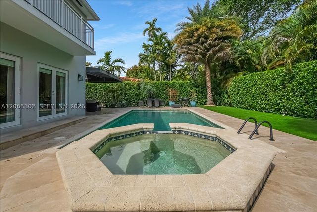 507 Sevilla Ave, Coral Gables, FL 33134