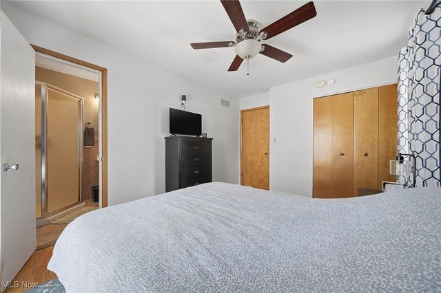 4040 Burton Drive, Stow, OH 44224