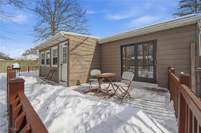 4040 Burton Drive, Stow, OH 44224