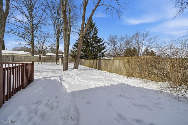 4040 Burton Drive, Stow, OH 44224