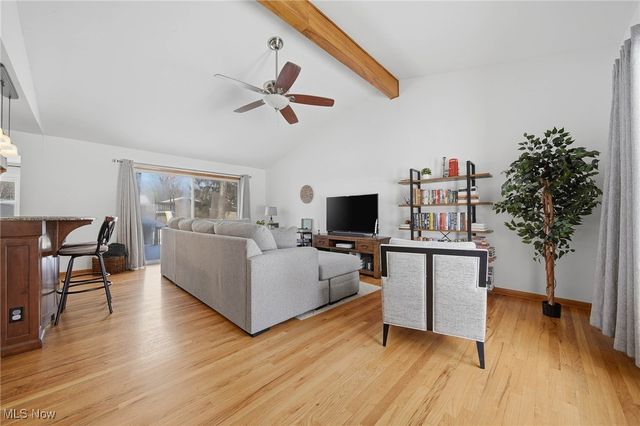 4040 Burton Drive, Stow, OH 44224