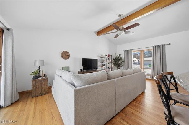 4040 Burton Drive, Stow, OH 44224