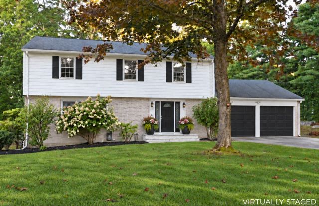 15 Sheridan Road, Andover, MA 01810