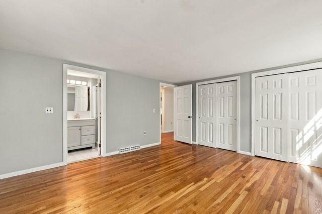 15 Sheridan Road, Andover, MA 01810