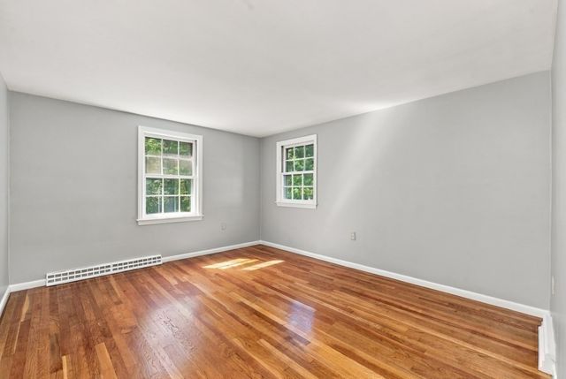 15 Sheridan Road, Andover, MA 01810
