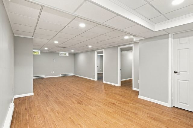 15 Sheridan Road, Andover, MA 01810