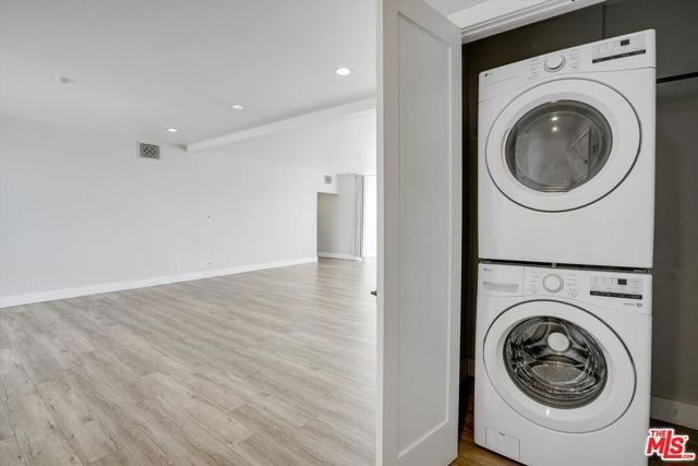 842 11th St 8A, Santa Monica, CA 90403