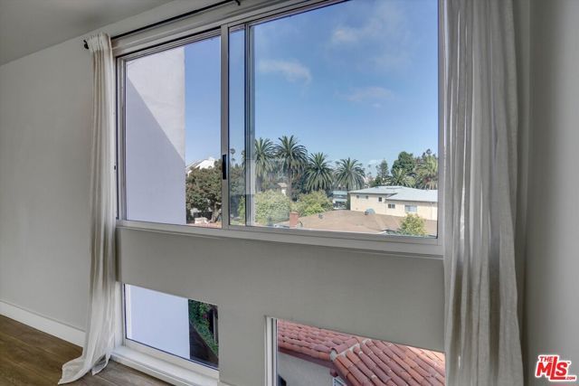 842 11th St 8A, Santa Monica, CA 90403
