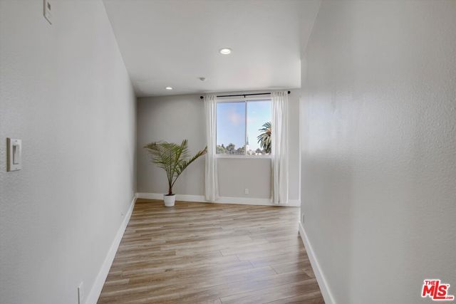 842 11th St 8A, Santa Monica, CA 90403