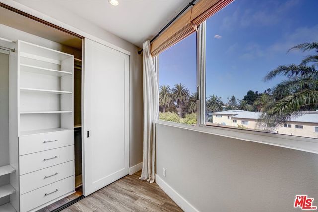 842 11th St 8A, Santa Monica, CA 90403