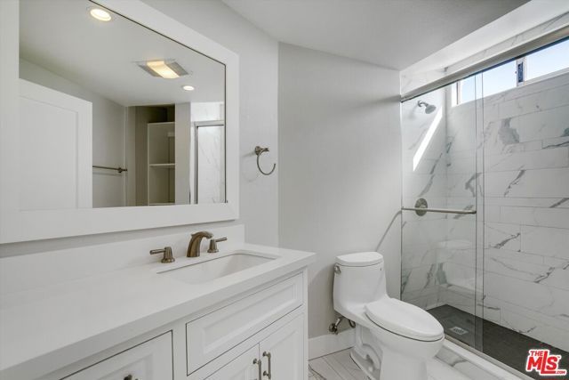 842 11th St 8A, Santa Monica, CA 90403