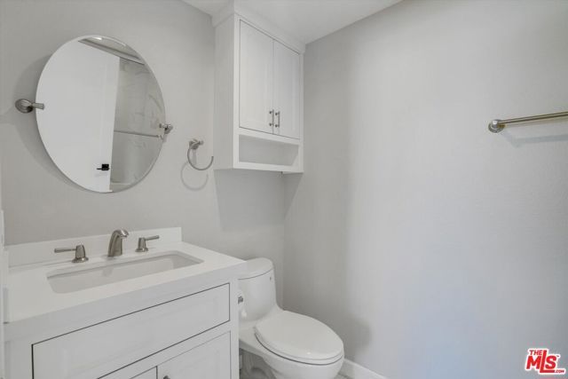 842 11th St 8A, Santa Monica, CA 90403