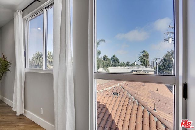 842 11th St 8A, Santa Monica, CA 90403