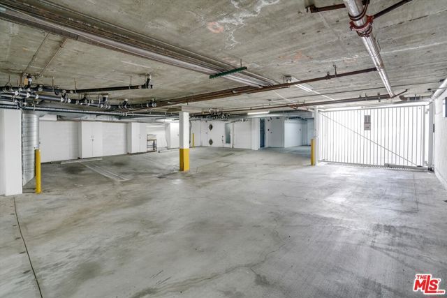 842 11th St 8A, Santa Monica, CA 90403