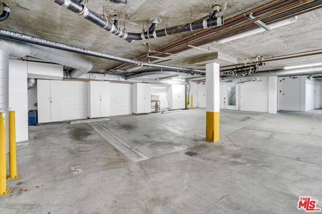 842 11th St 8A, Santa Monica, CA 90403