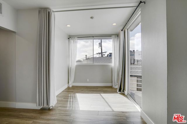 842 11th St 8A, Santa Monica, CA 90403
