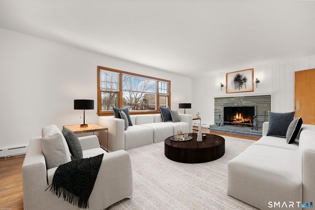 5 Saviano Lane, Westport, CT 06880