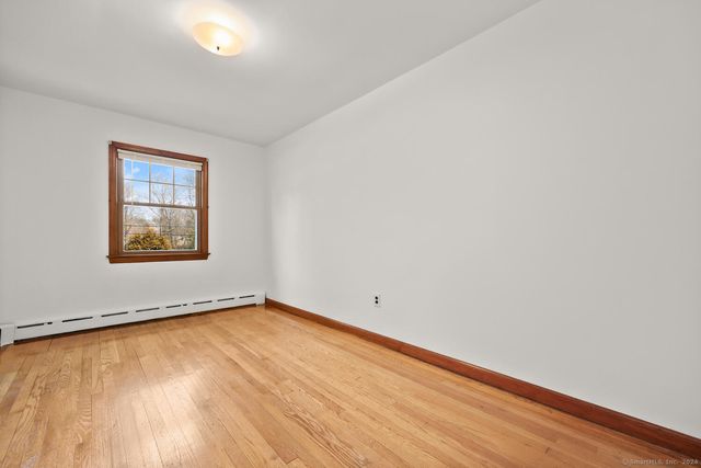 5 Saviano Lane, Westport, CT 06880