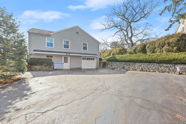 5 Saviano Lane, Westport, CT 06880