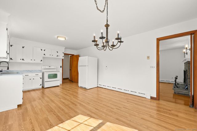 5 Saviano Lane, Westport, CT 06880