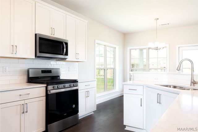 1507 Bristol Park Place, Montgomery, AL 36117