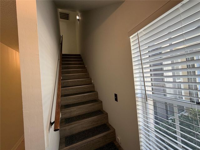 850 E LIME STREET 7, Lakeland, FL 33801