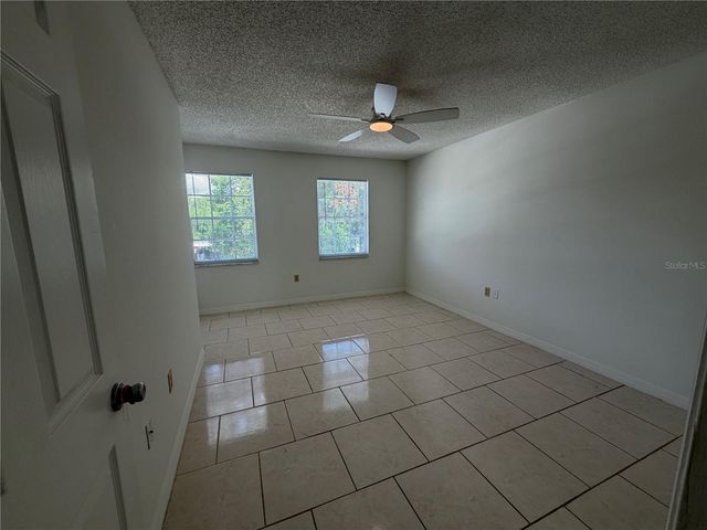 850 E LIME STREET 7, Lakeland, FL 33801