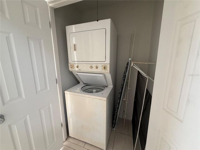 850 E LIME STREET 7, Lakeland, FL 33801