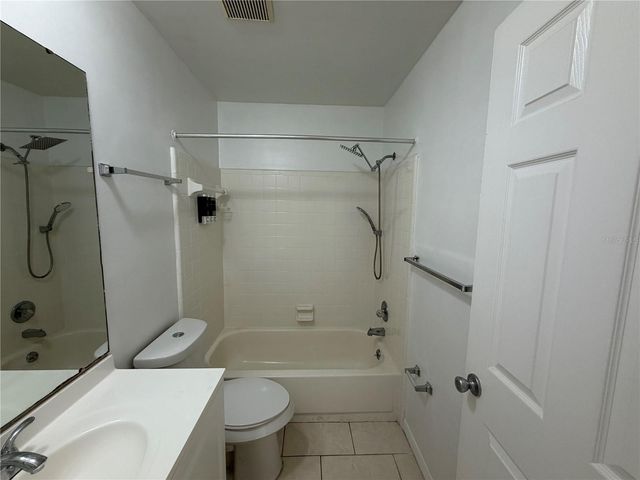 850 E LIME STREET 7, Lakeland, FL 33801