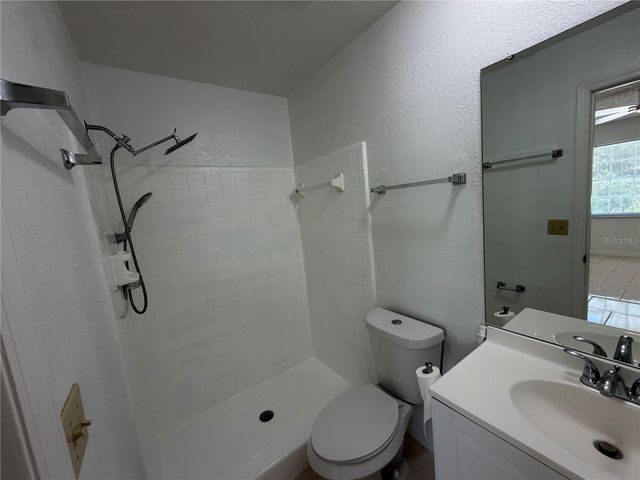 850 E LIME STREET 7, Lakeland, FL 33801