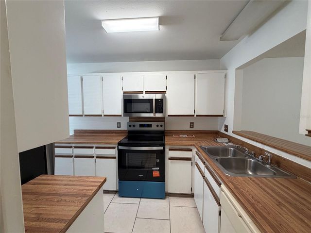 850 E LIME STREET 7, Lakeland, FL 33801