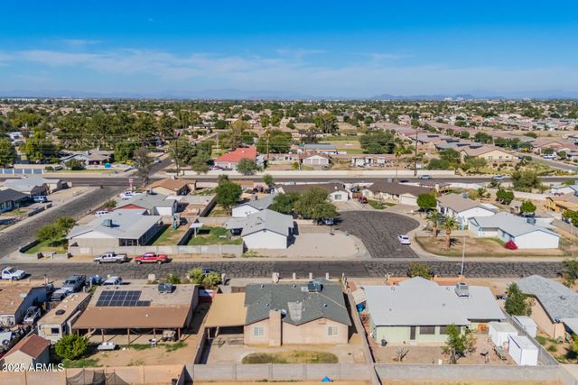 8107 W COLLEGE Drive, Phoenix, AZ 85033