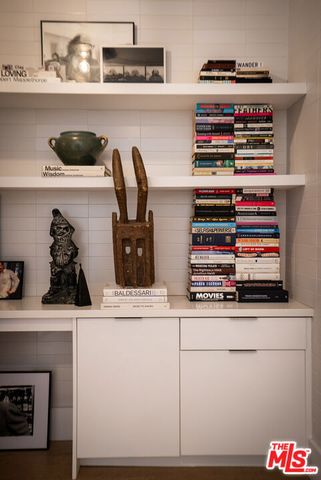 6001 Carlton Way 409, Los Angeles, CA 90028