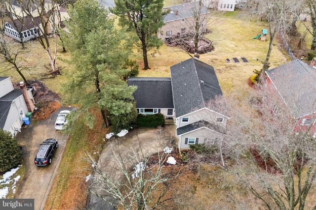 418 DORAL DR, Cherry Hill, NJ 08003