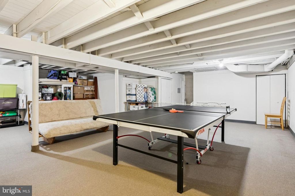 Image 23 of property listing at 418 DORAL DR, Cherry Hill, NJ 08003