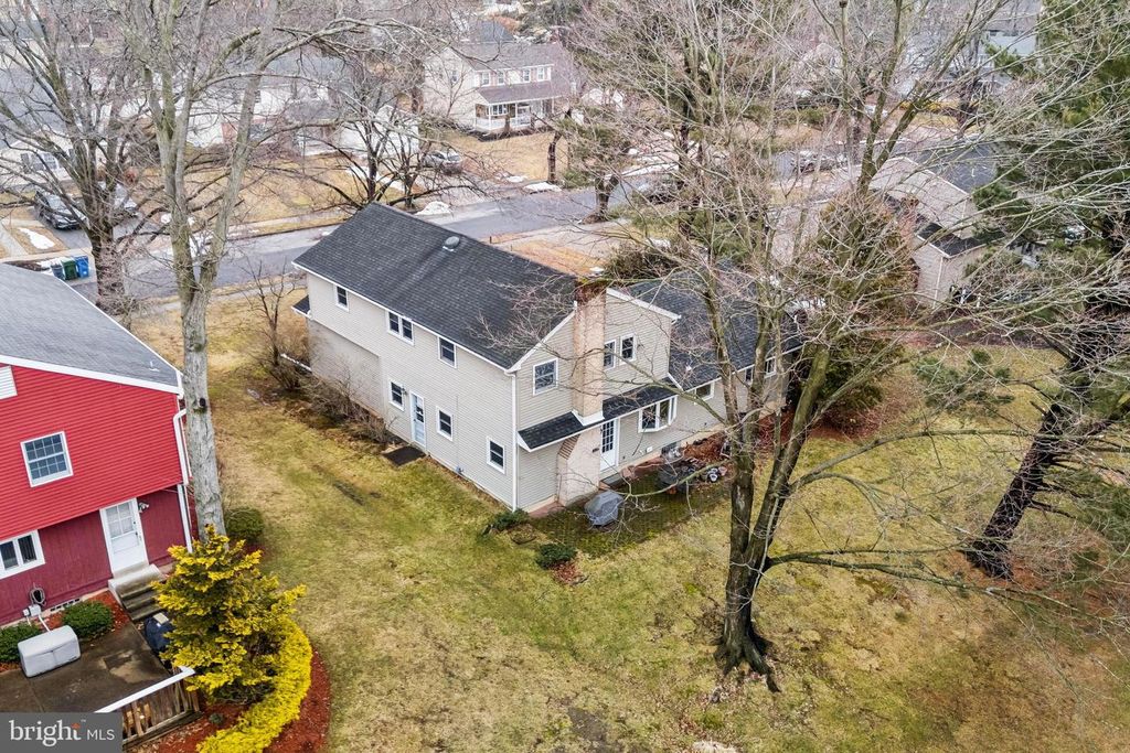 Image 29 of property listing at 418 DORAL DR, Cherry Hill, NJ 08003